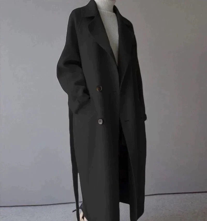 Long tailored winter coat with timeless elegance for women | Seraphine