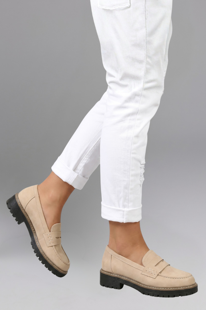 Lola | Women's Penny Strap Lug Sole Loafers