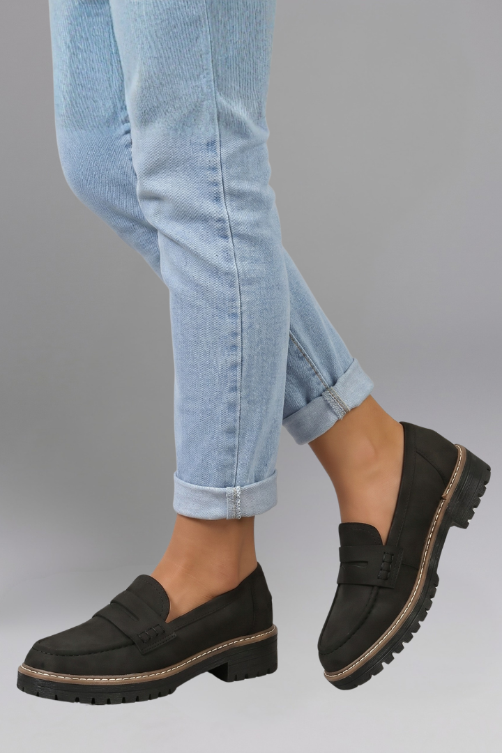 Lola | Women's Penny Strap Lug Sole Loafers