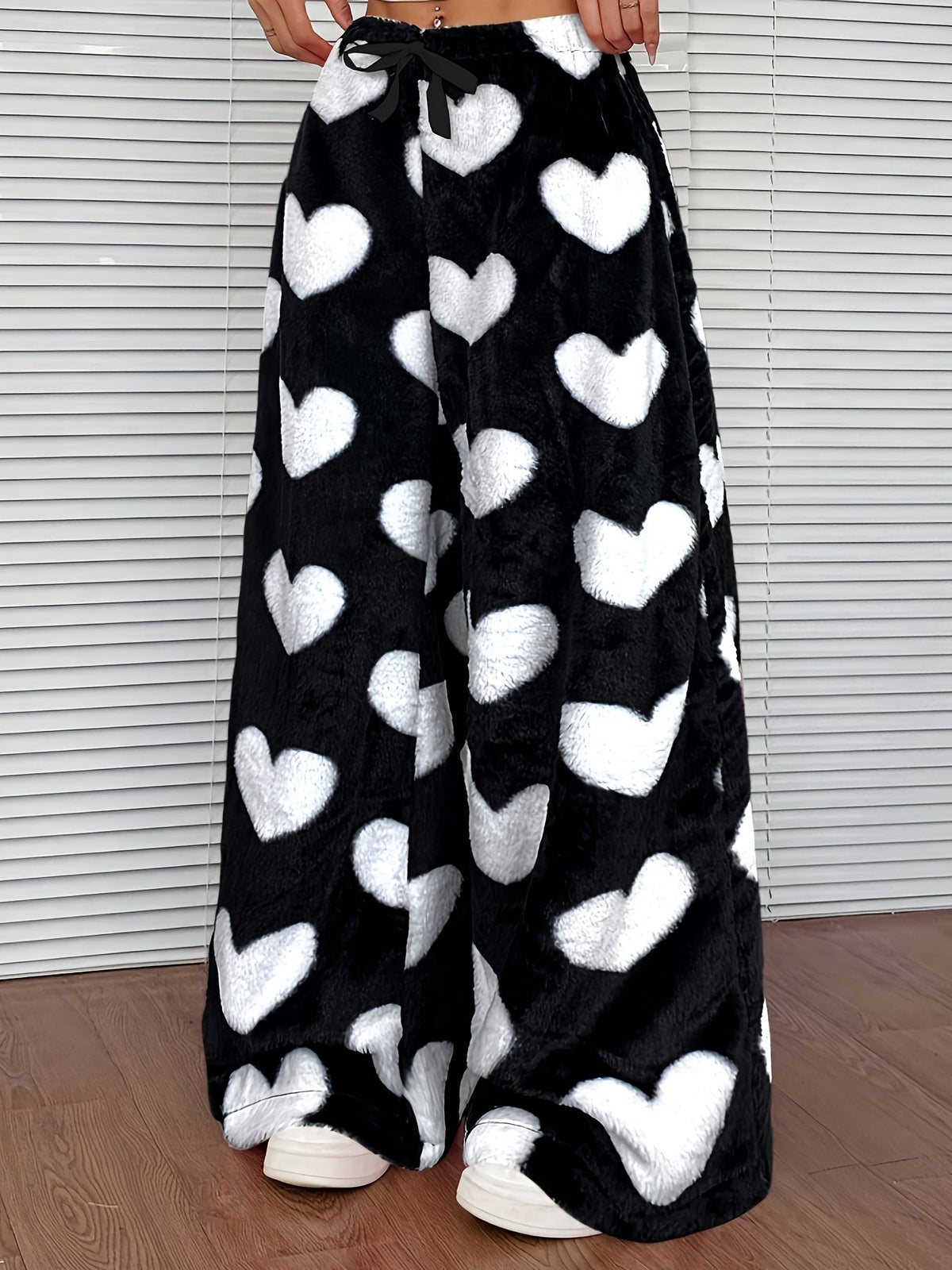 Aira | Women's Plaid Wide Leg Drawstring Sweatpants