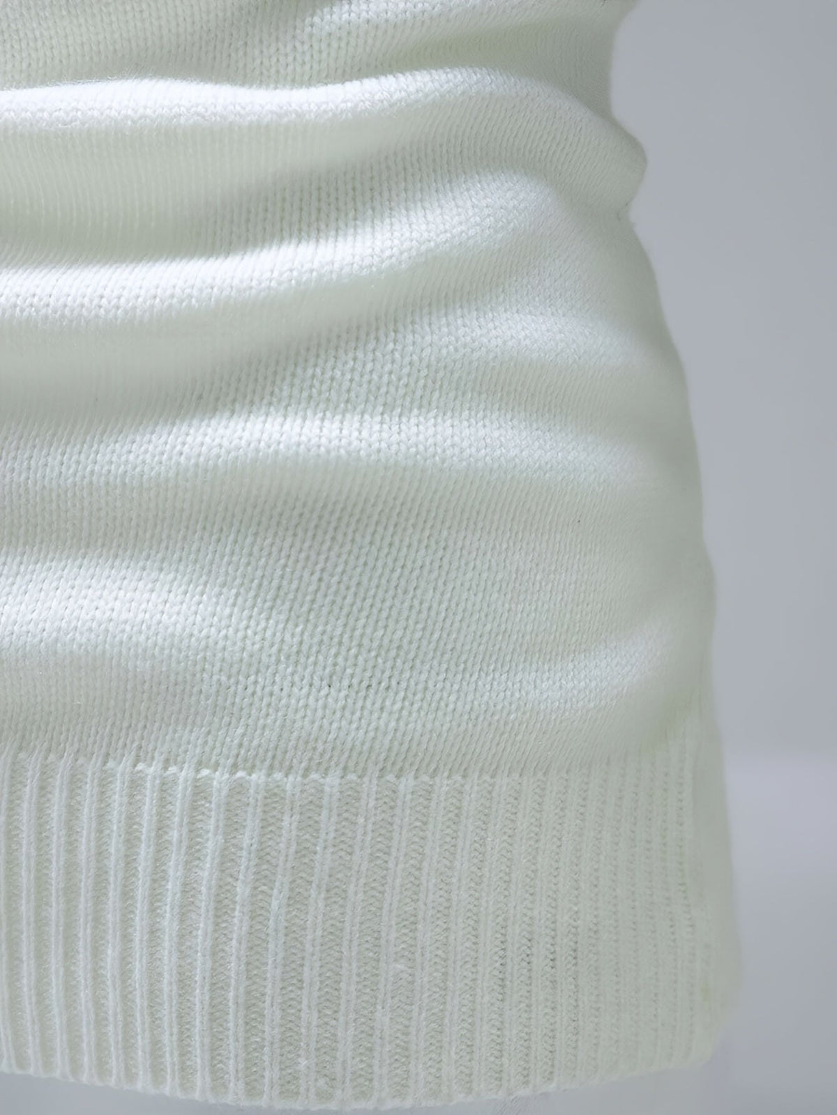 Gavren | Men's Color Block Crew Neck Sweater with Ribbed Cuffs
