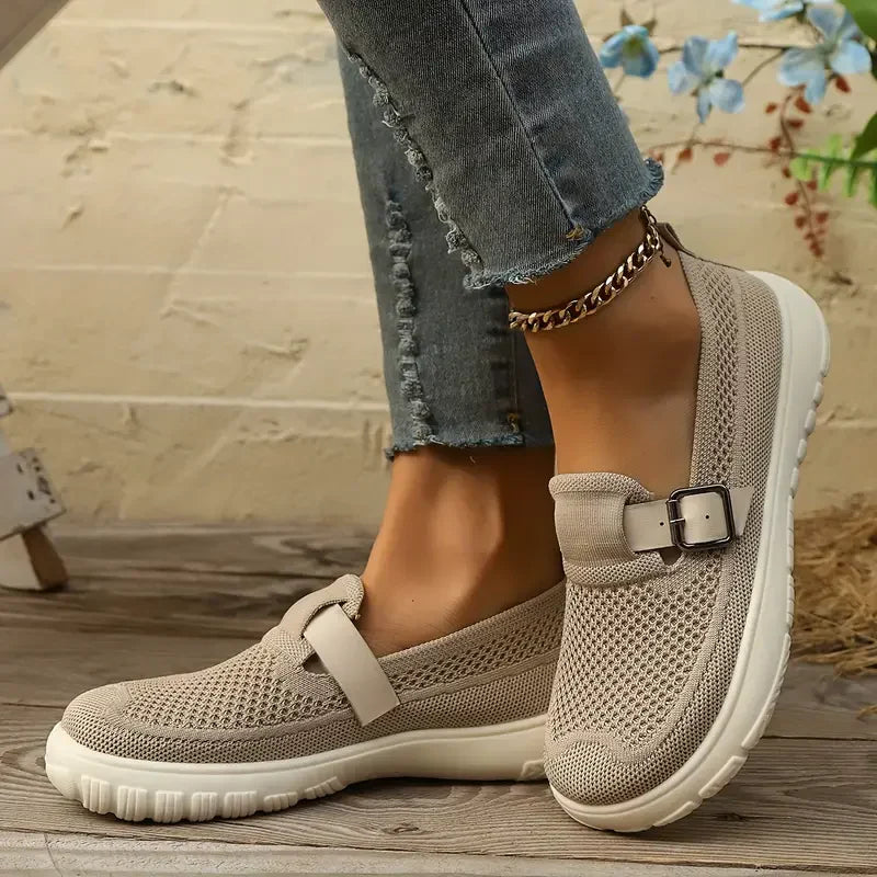 Modern supportive orthopedic sandals for women | Alvera