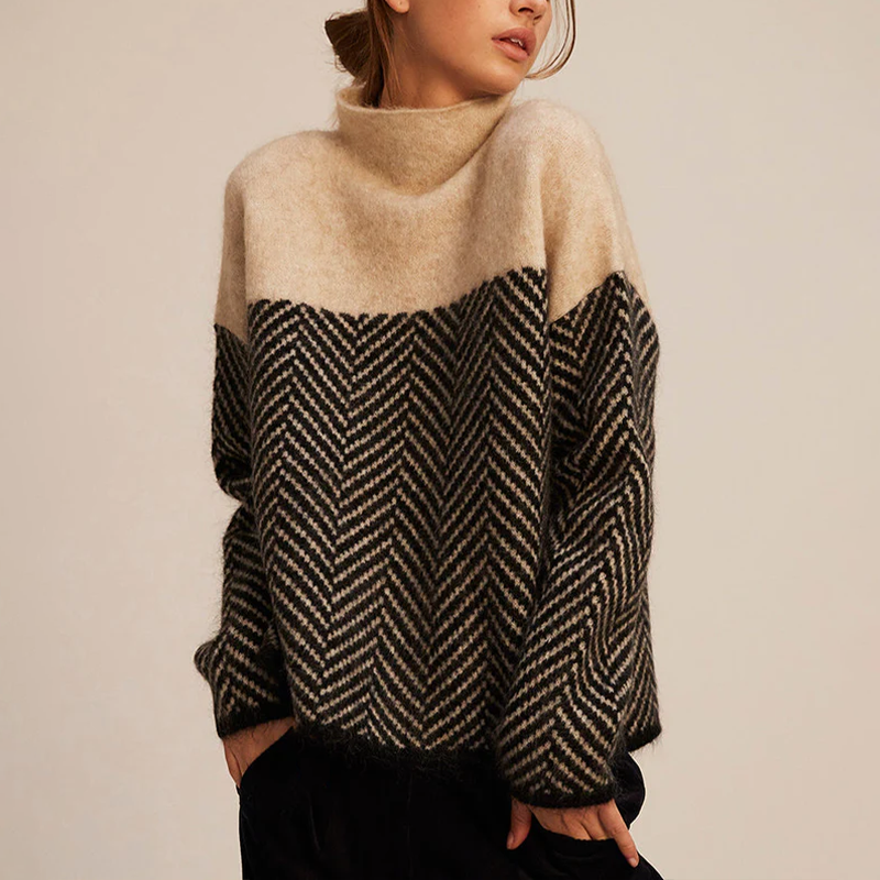 Women’s loose-fit turtleneck sweater with chevron pattern | Arla