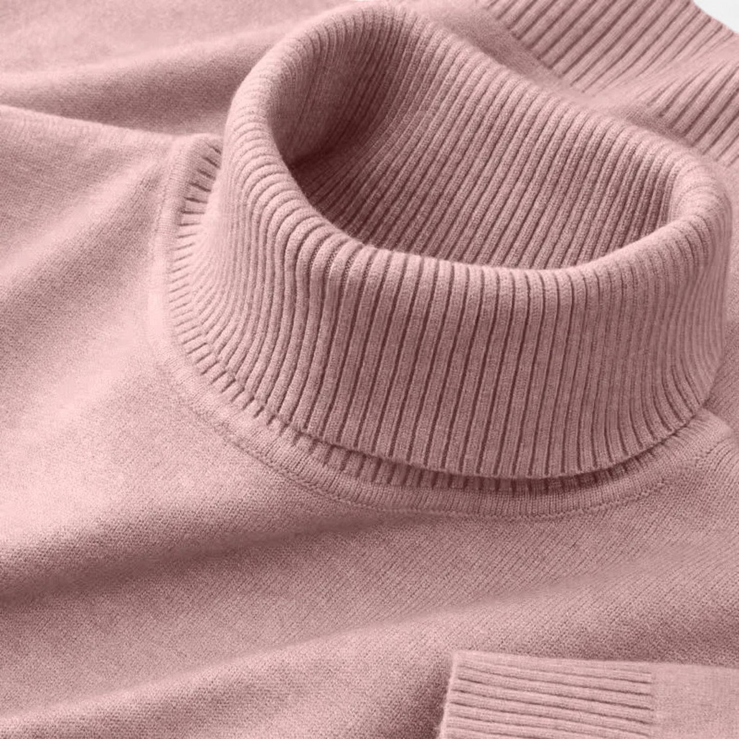Classic knitted turtleneck sweater for men