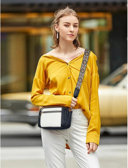 Zoey | Women's Shoulder Bag with Adjustable Strap