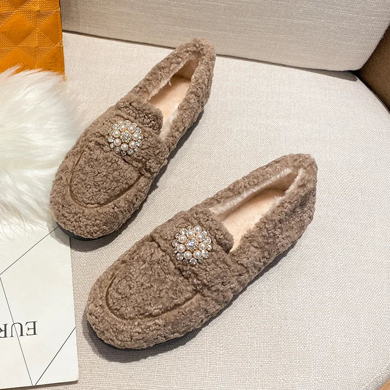 Elegant pearl slip-on loafers for women | Maribel