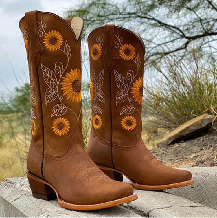 Embroidered cowboy boots with sunflower detail for women | Samantha