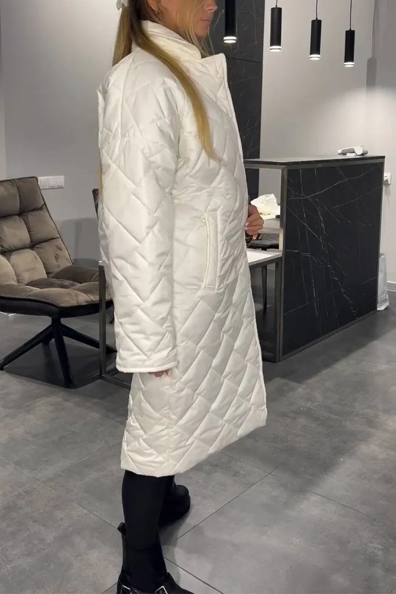 Elegant reversible quilted coat for women | Eliana