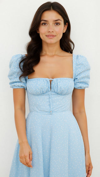 Daniela Midikleid mit quadratischem Halsausschnitt