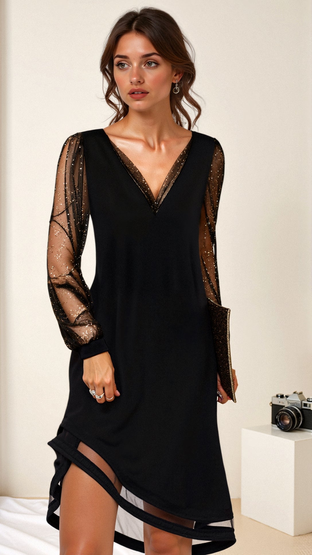 Sophisticated long evening dress with elegant silhouette for women | Aria
