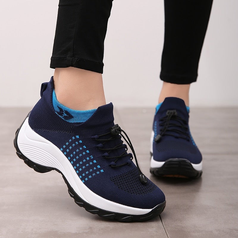 Norelle | Women's Cushioned Lace Up Walking Shoes